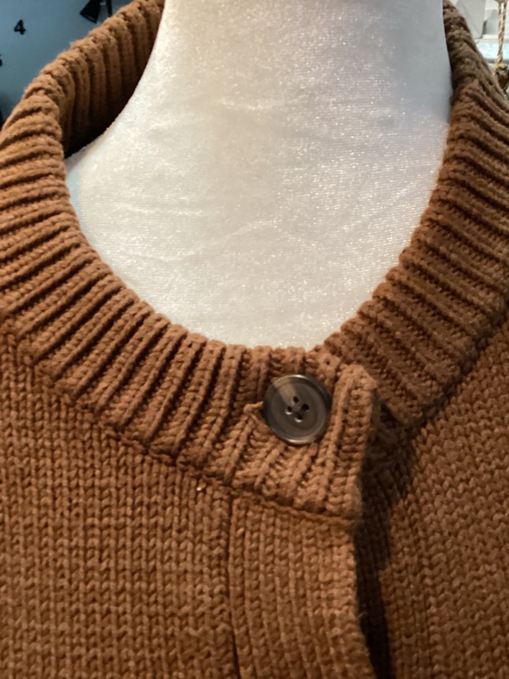 Loft brown cable, net sweater, button-down well-made packets adorable - Picture 3 of 5